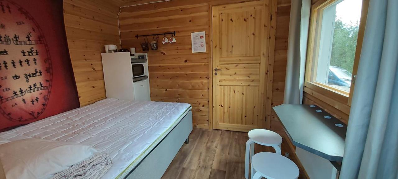 Hillside Rooms Ivalo Exterior foto