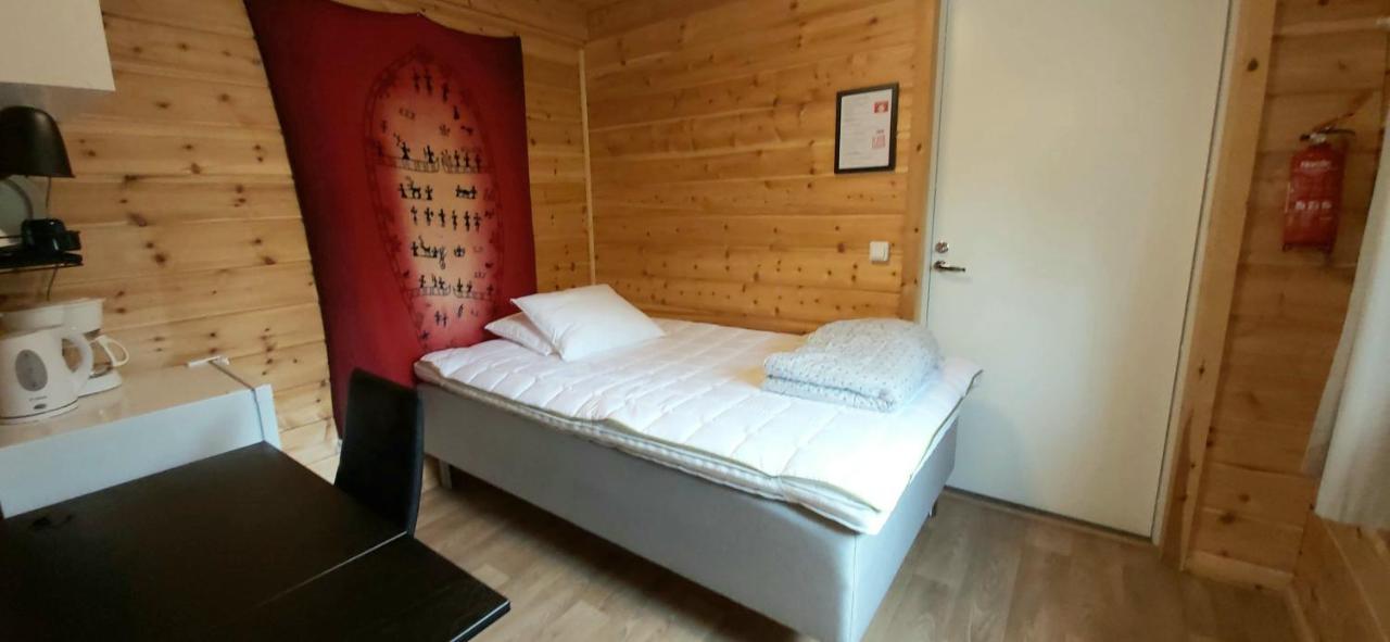 Hillside Rooms Ivalo Exterior foto